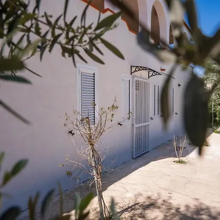La Casa Del Gelsomino Tra Noto E Mare Apartment