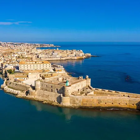 La Casa Del Gelsomino Tra Noto E Mare Apartment *